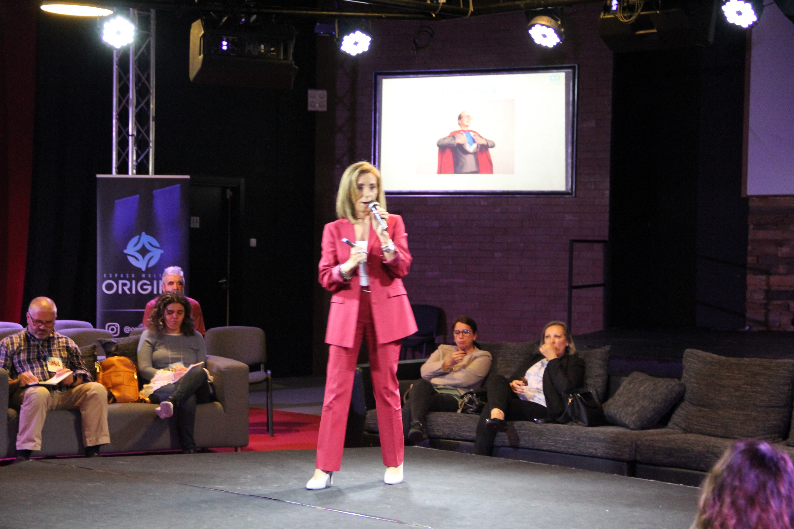 Sandra Félix a apresentart